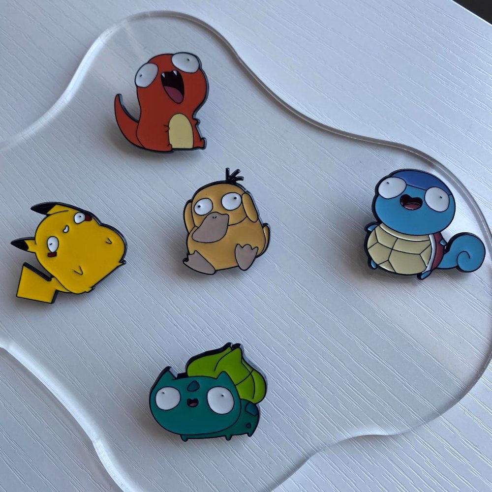 Charmander Pokemon Pin - Picture 4 of 4
